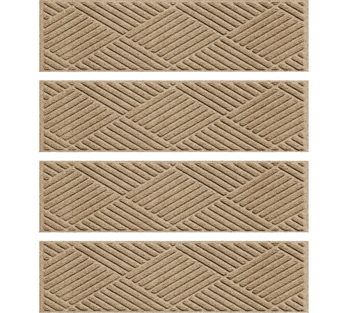 WaterHog Diamonds Outdoor Stair Treads